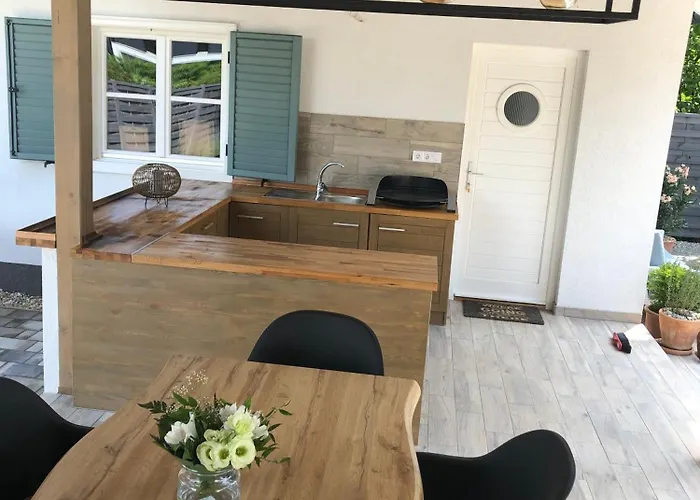 Semesterbostad Mokus Apartmanhaz