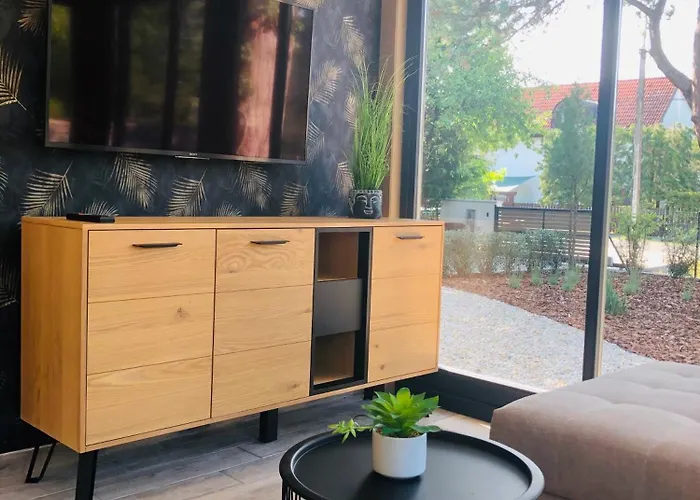 Mokus Apartmanhaz Semesterbostad Balatonszarszo